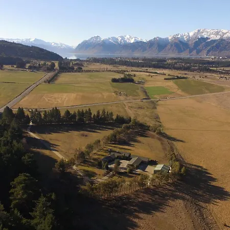 Mount Maude Country Lodge